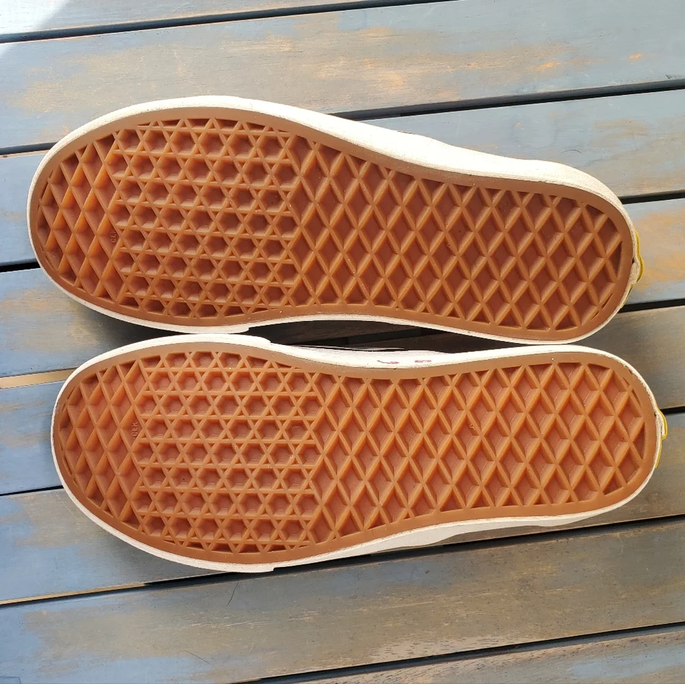 VANS Checkerboard Slip-On Black White Pink Blue Yellow Women's Size 6 - Picture 9 of 10